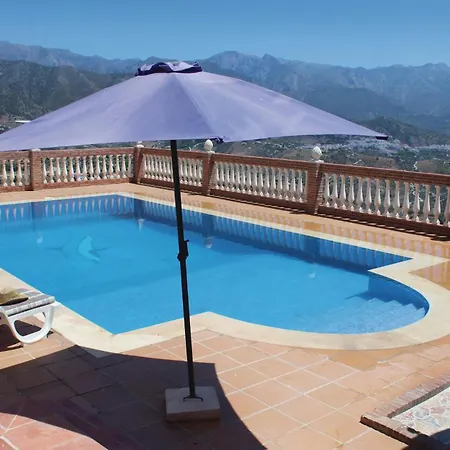 Holiday home Gorgeous In With Kitchen Torrox